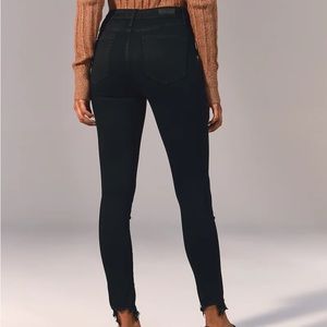 Abercrombie & Fitch The Super Skinny Ankle High Rise CURVE LOVE